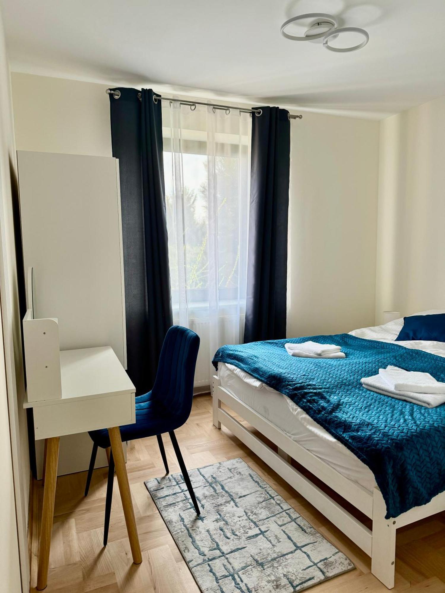 Blue Zone With Free Parking, Balcony And Garden Cracovia