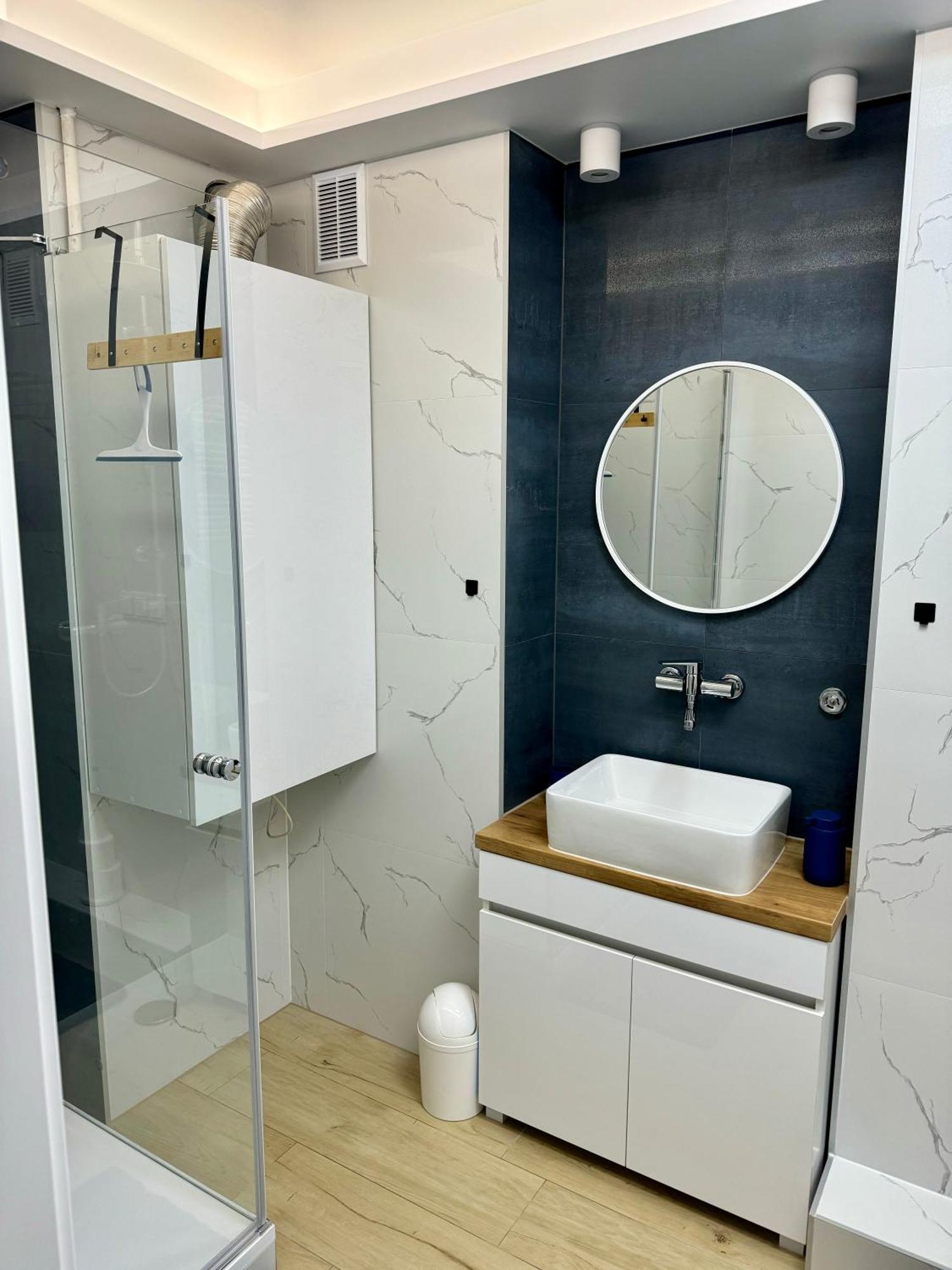Blue Zone With Free Parking, Balcony And Garden * Cracovia