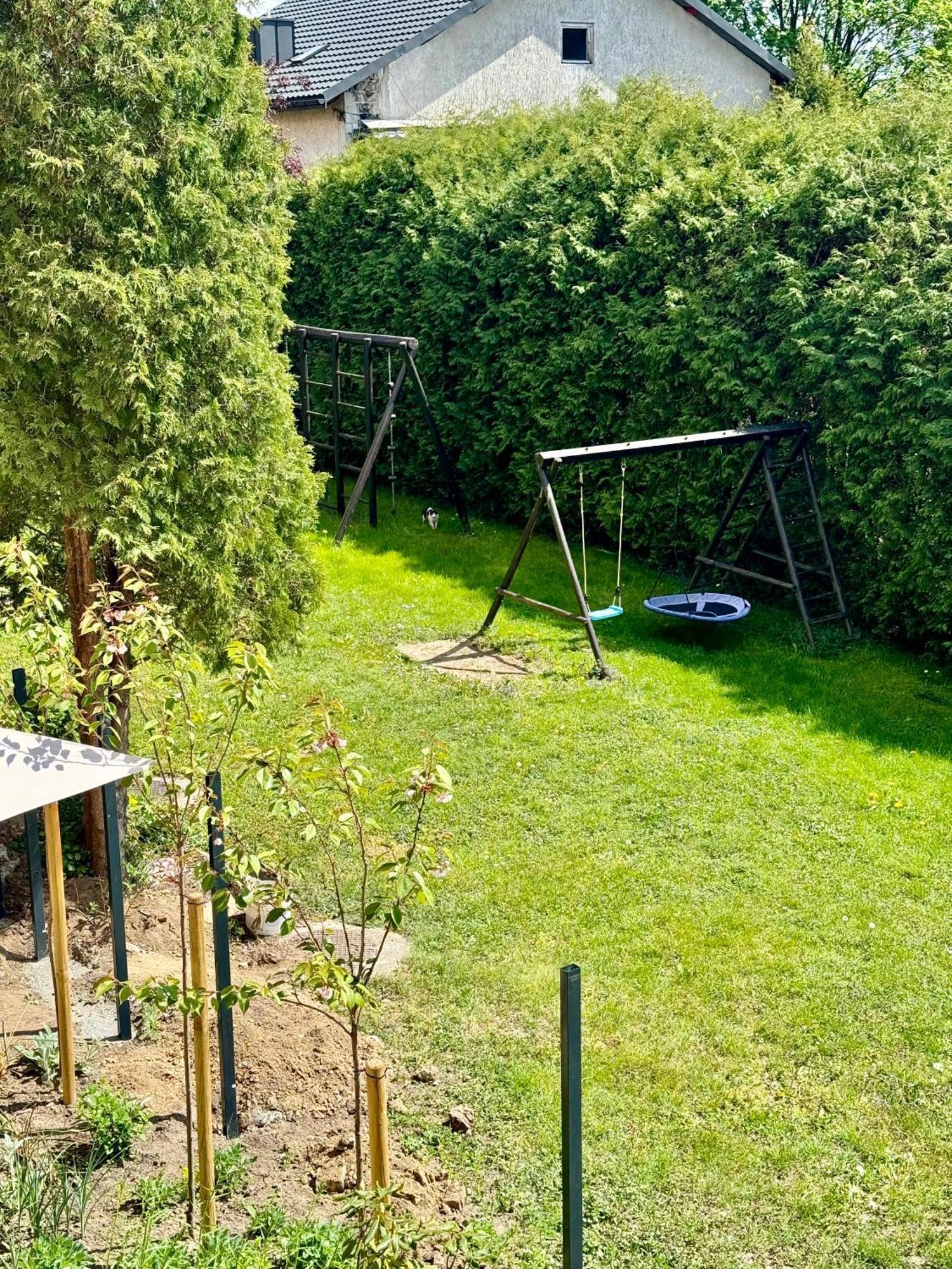 Blue Zone With Free Parking, Balcony And Garden Cracovia