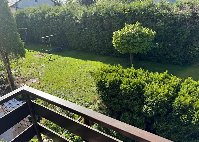 Blue Zone Apartment With Free Parking, Balcony And Garden
